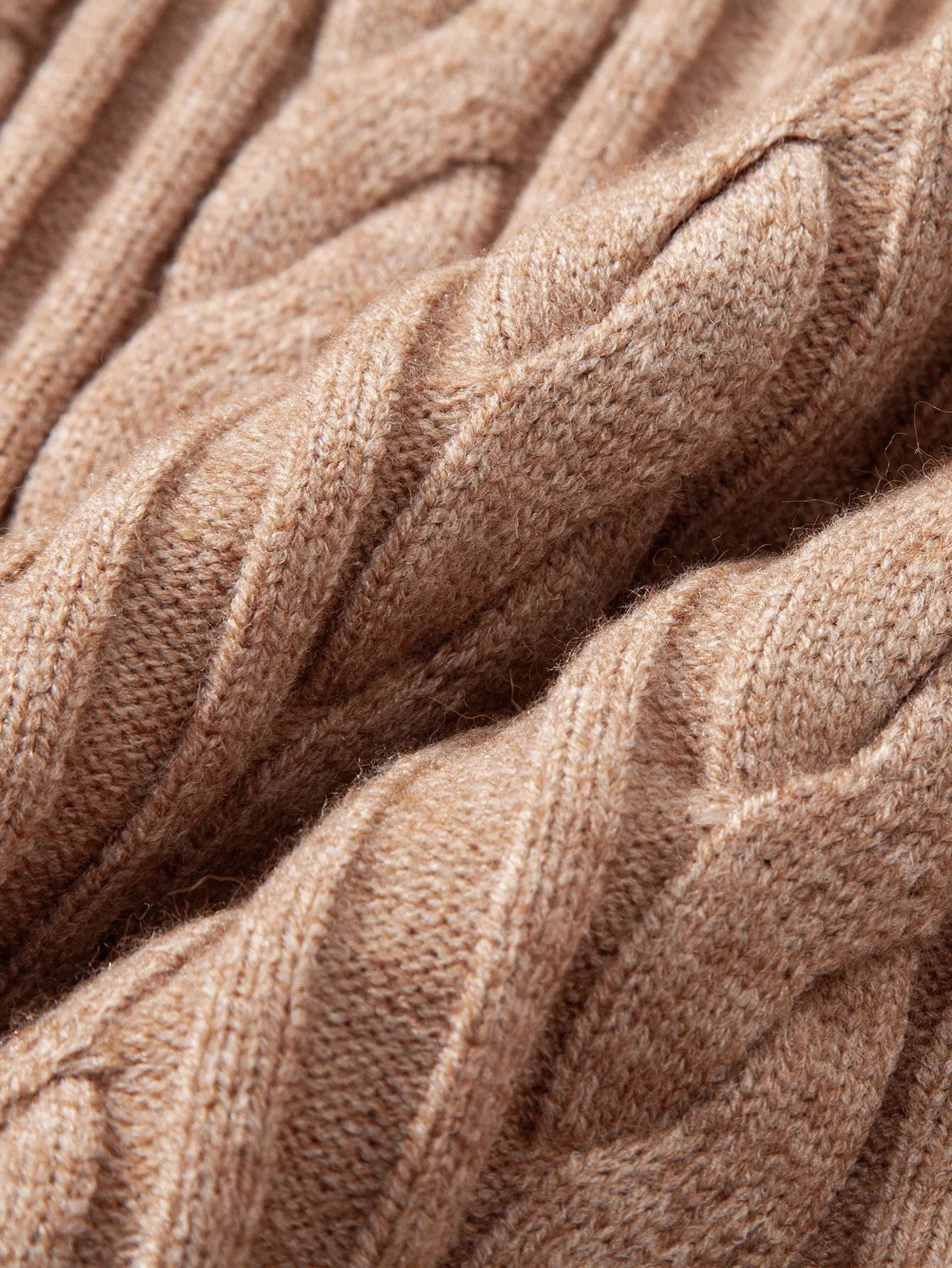 Abdullah® | Twist Jacquard Crew Neck Sweater - Image 2