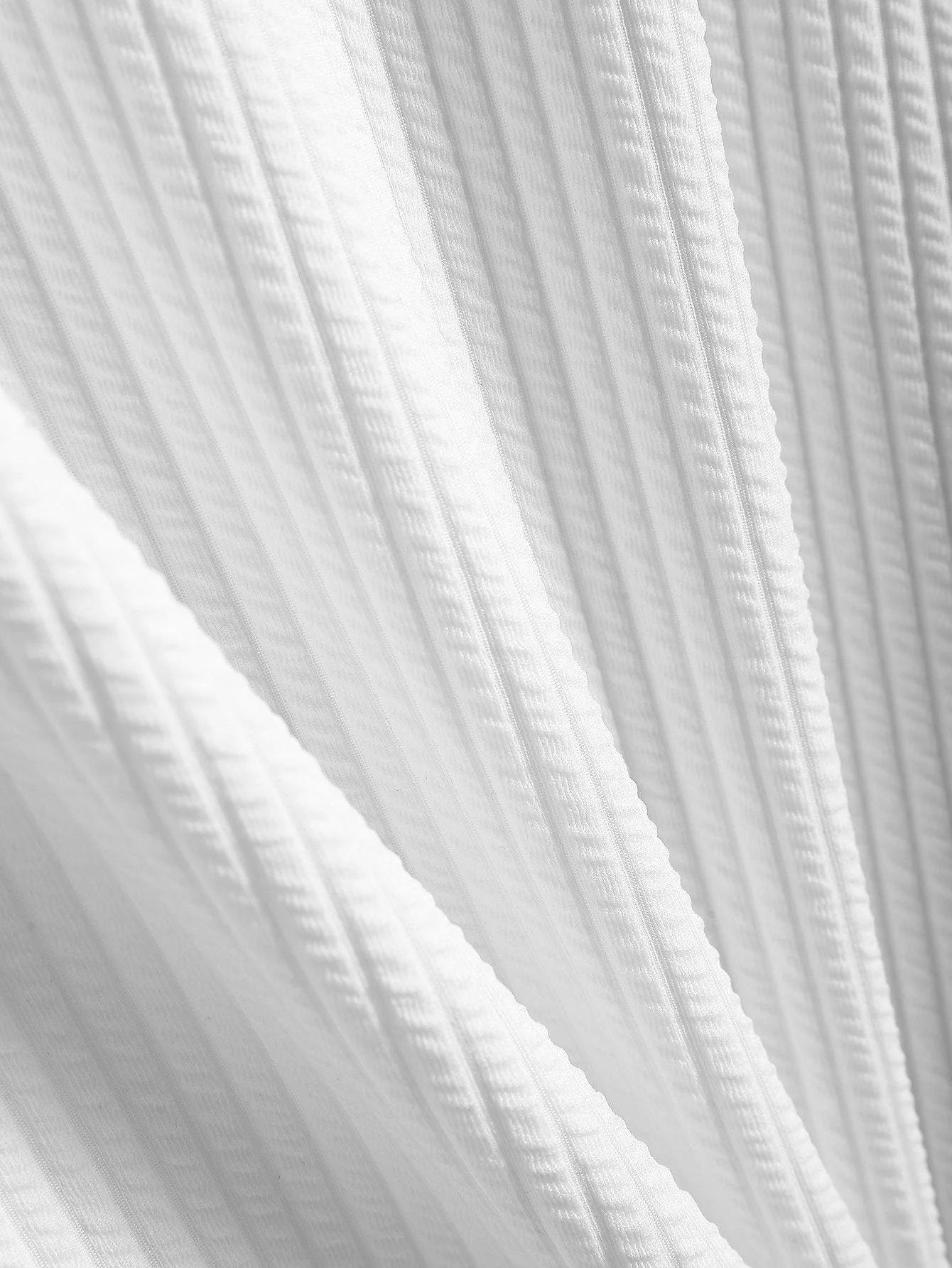 Adán® | Muscle Fit Ribbed Arc Hem T-Shirt - Image 11