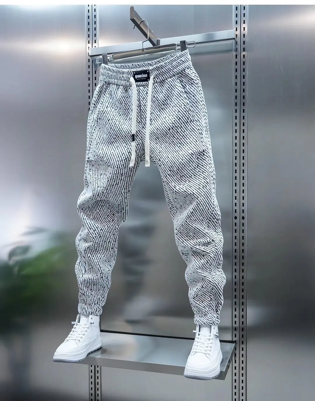 Adelfo® | Casual Pants With Pattern - Image 2