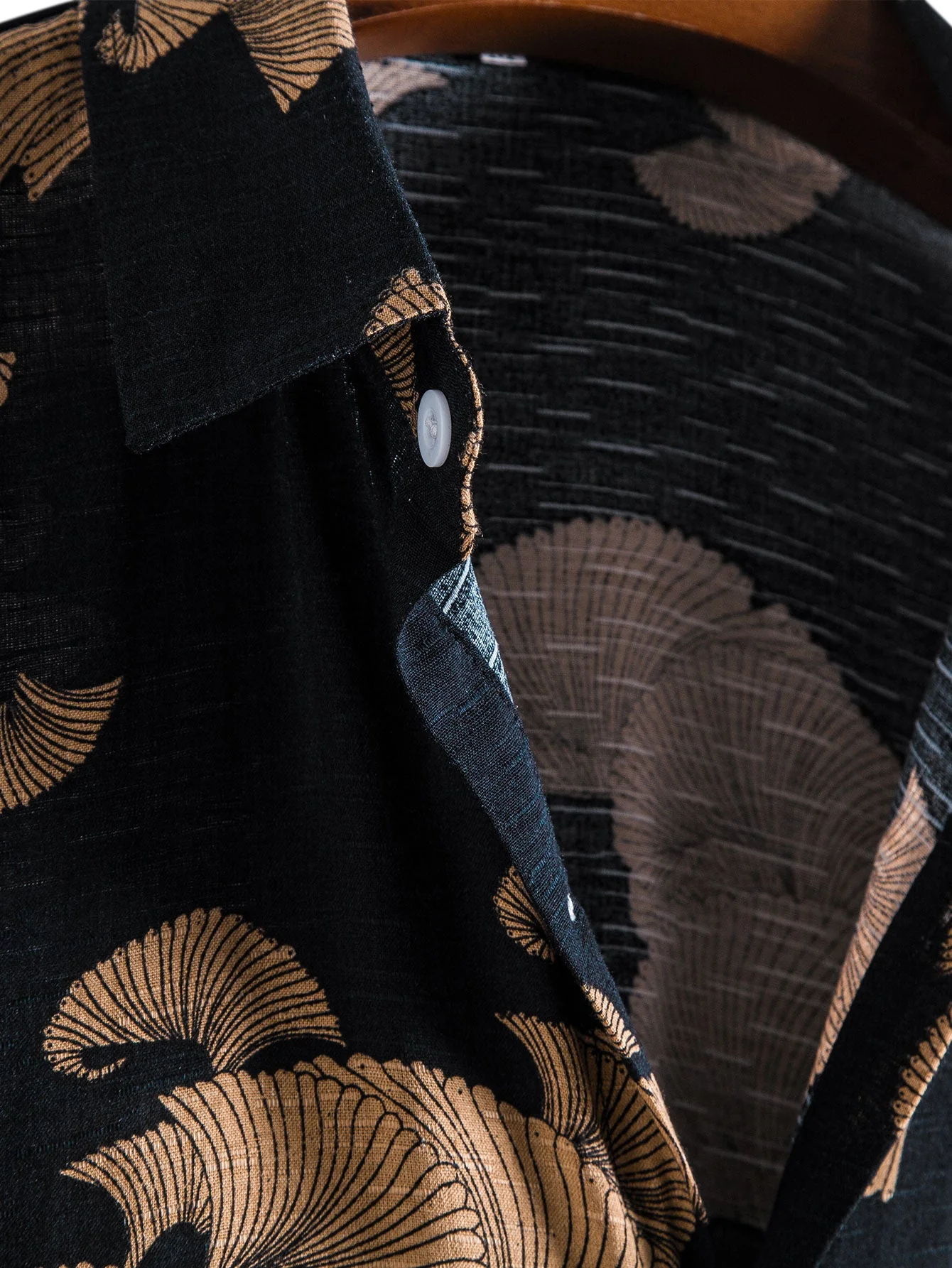 Alan® | Turndown Collar Print Shirts - Image 3