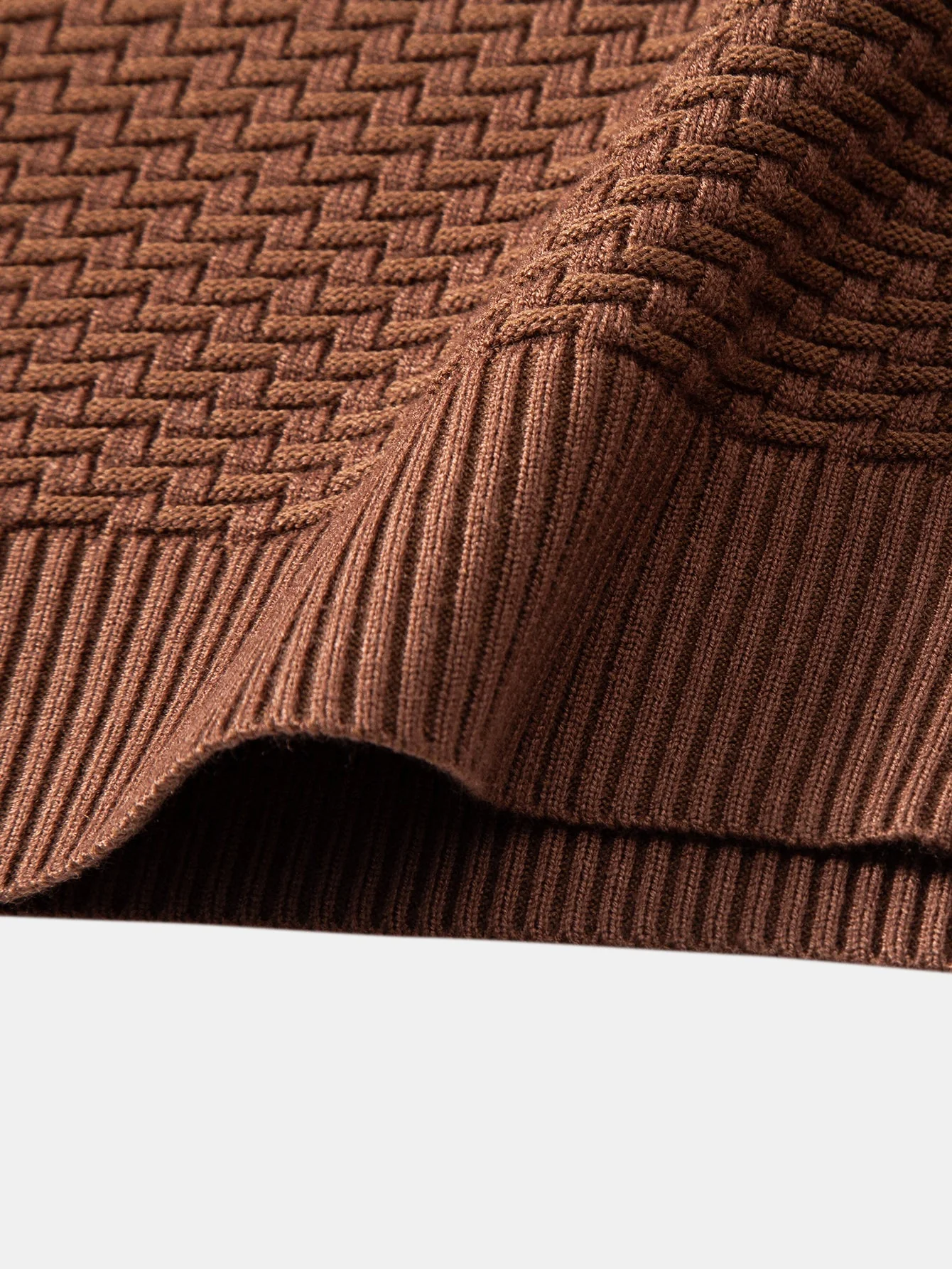 Alarico® | Wave Jacquard Quarter Zip Sweater - Image 11
