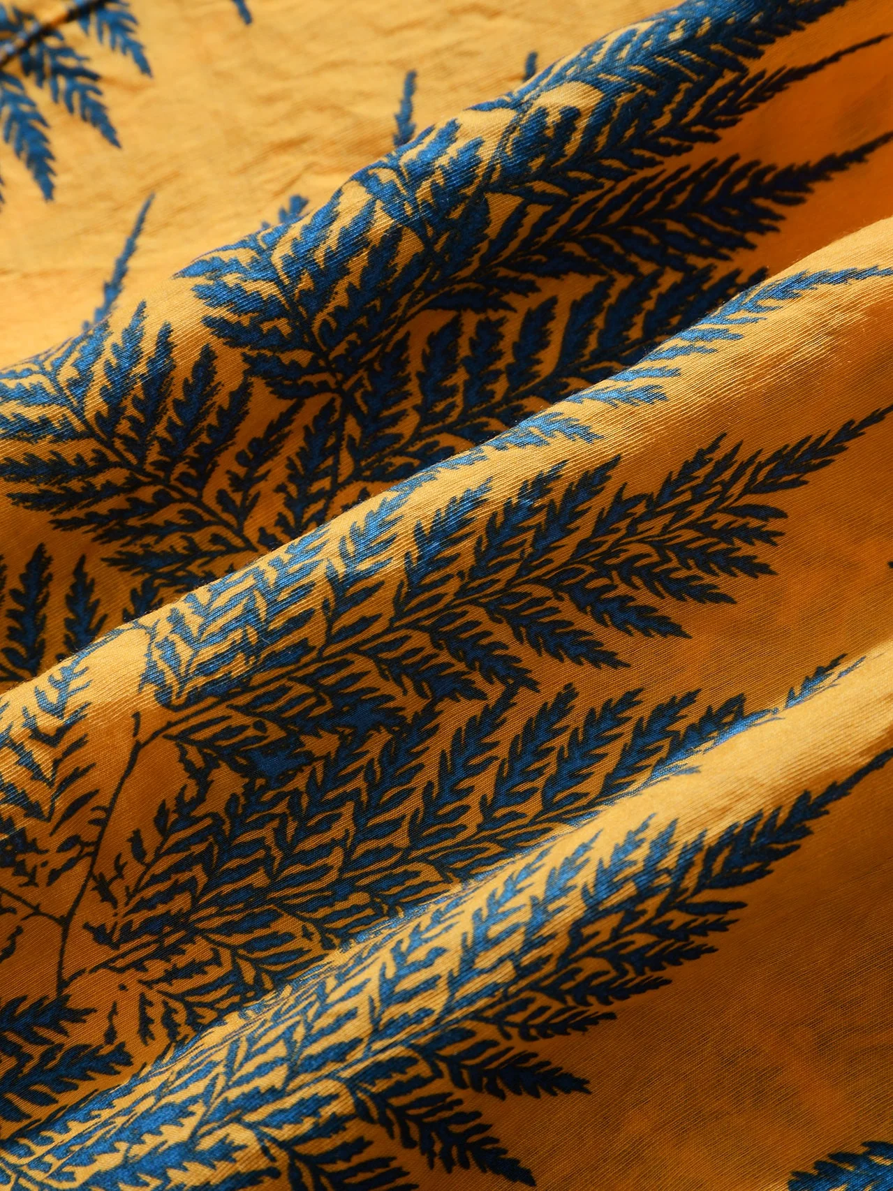 Albertico® | Tropical Plants Print Shirts - Image 3