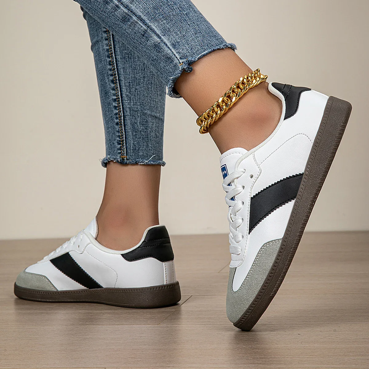 Alden | Zora Retro Sneakers - Image 3
