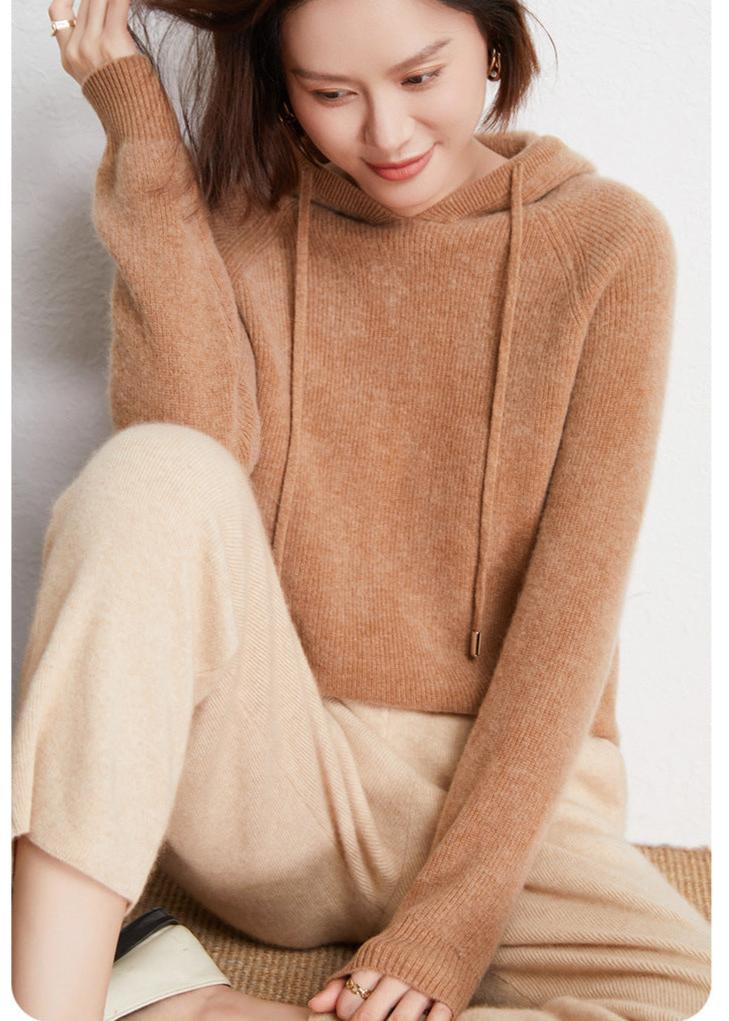 Alexander® | Classic Women's Hood - Image 36