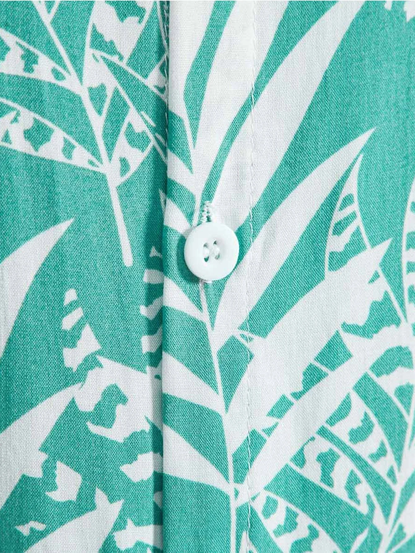 Algar® | Viscose Leaf Print Shirt - Image 4