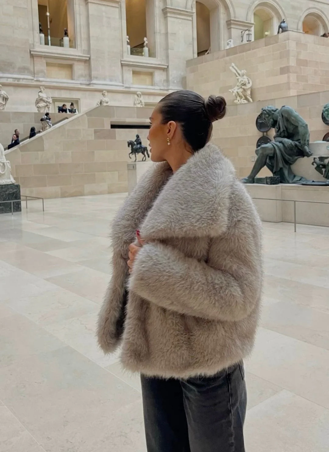Anaximandro | Classic fur coat - Image 10