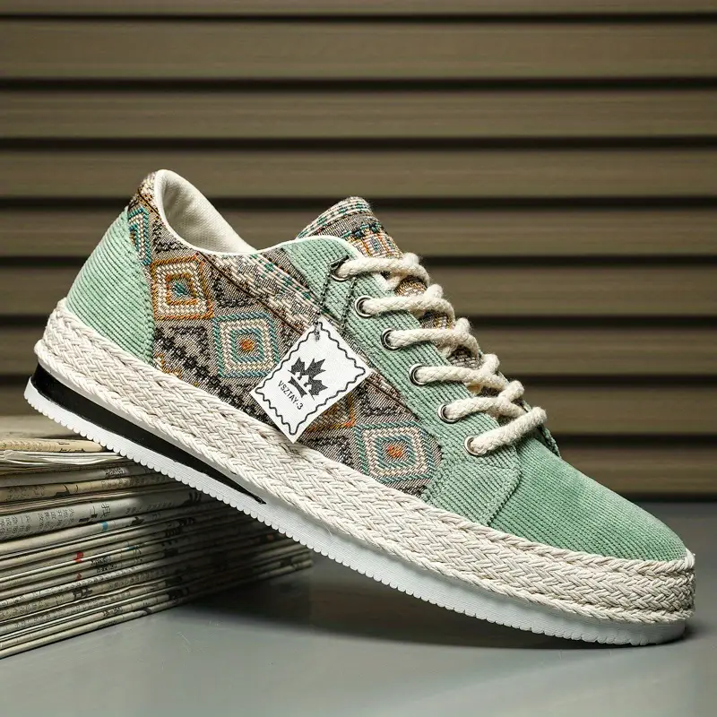 Aris | Trendy low-top sneakers - Image 4