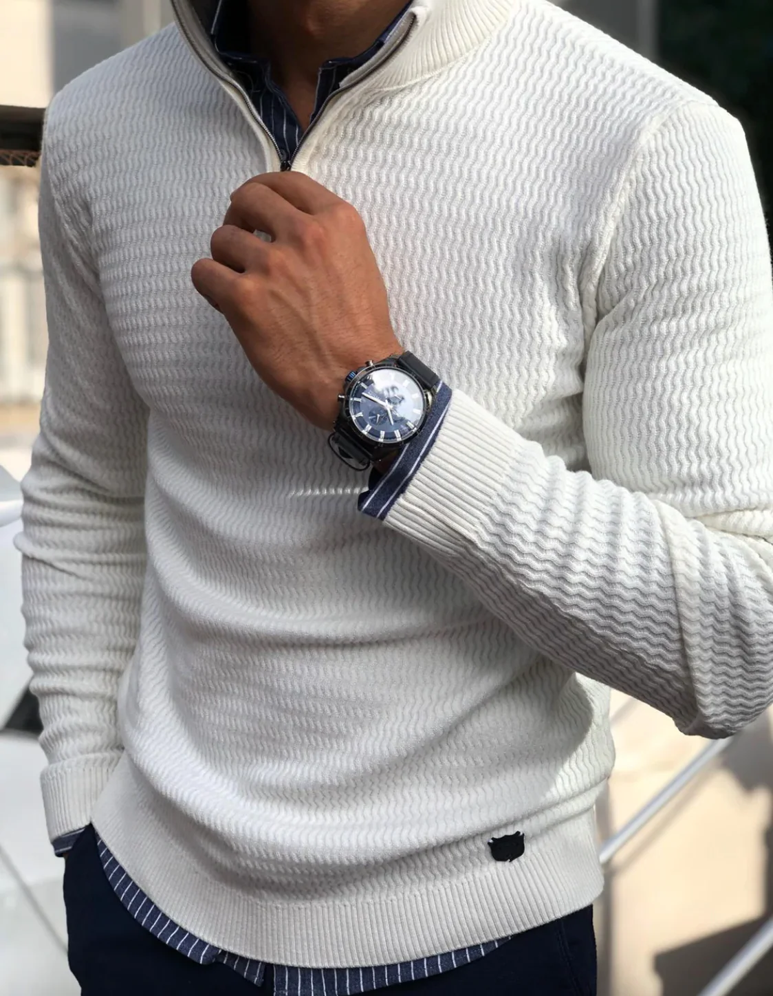 Arlo® | Elegante Zip Pullover - Image 2