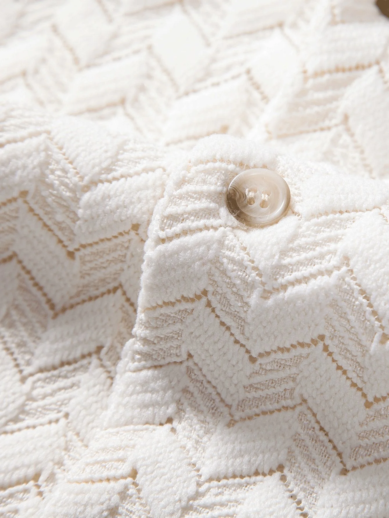 Aron® | Textured Cuban Shirt - Image 4