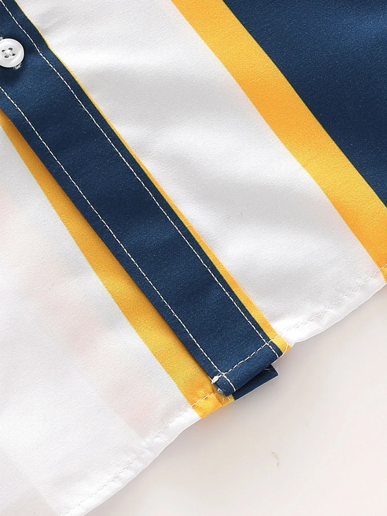 Arrigo® | Striped Print Button Up Shirt - Image 4