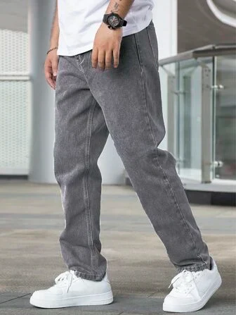 Artemas® | Straight Fit Jeans - Image 2