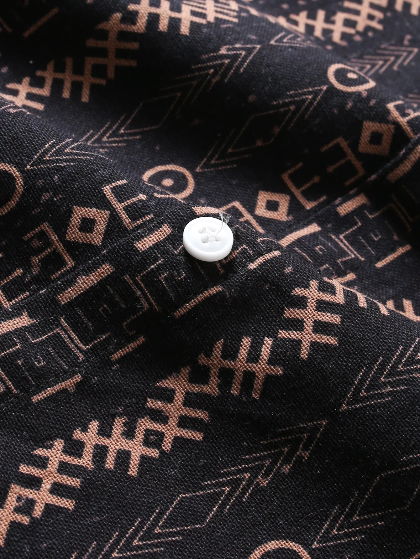 Atahualpa® | Linen Look Ethnic Geometric Print Button Up Shirt - Image 4