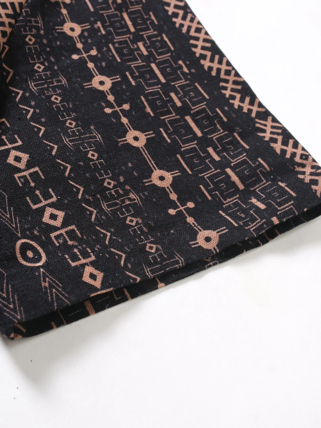 Atahualpa® | Linen Look Ethnic Geometric Print Button Up Shirt - Image 5