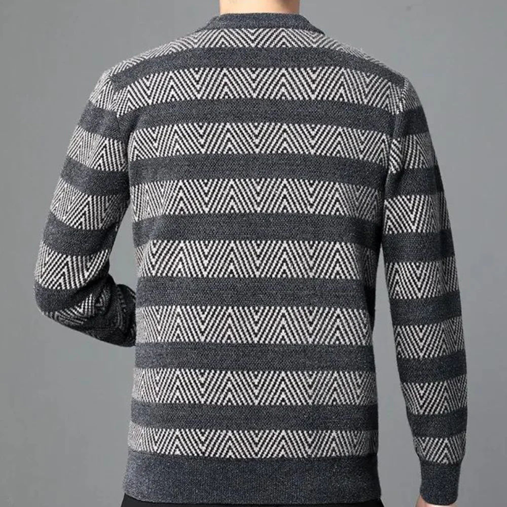 Austin® | Stylish Knitted Sweater For Men - Image 2