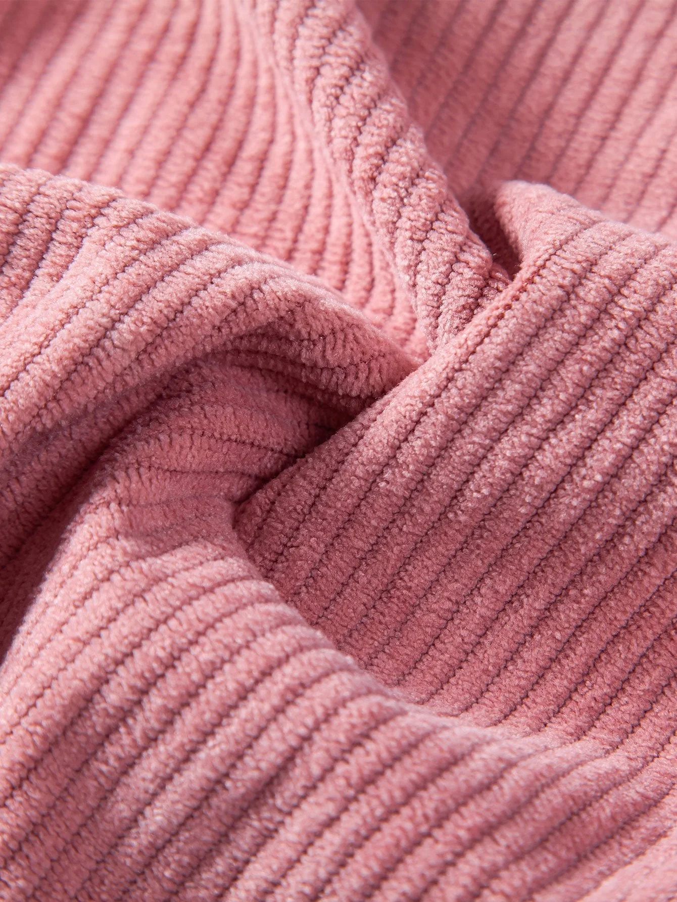 Baltasar® | Corduroy Oversize T-Shirt With Pocket & Shorts - Image 10
