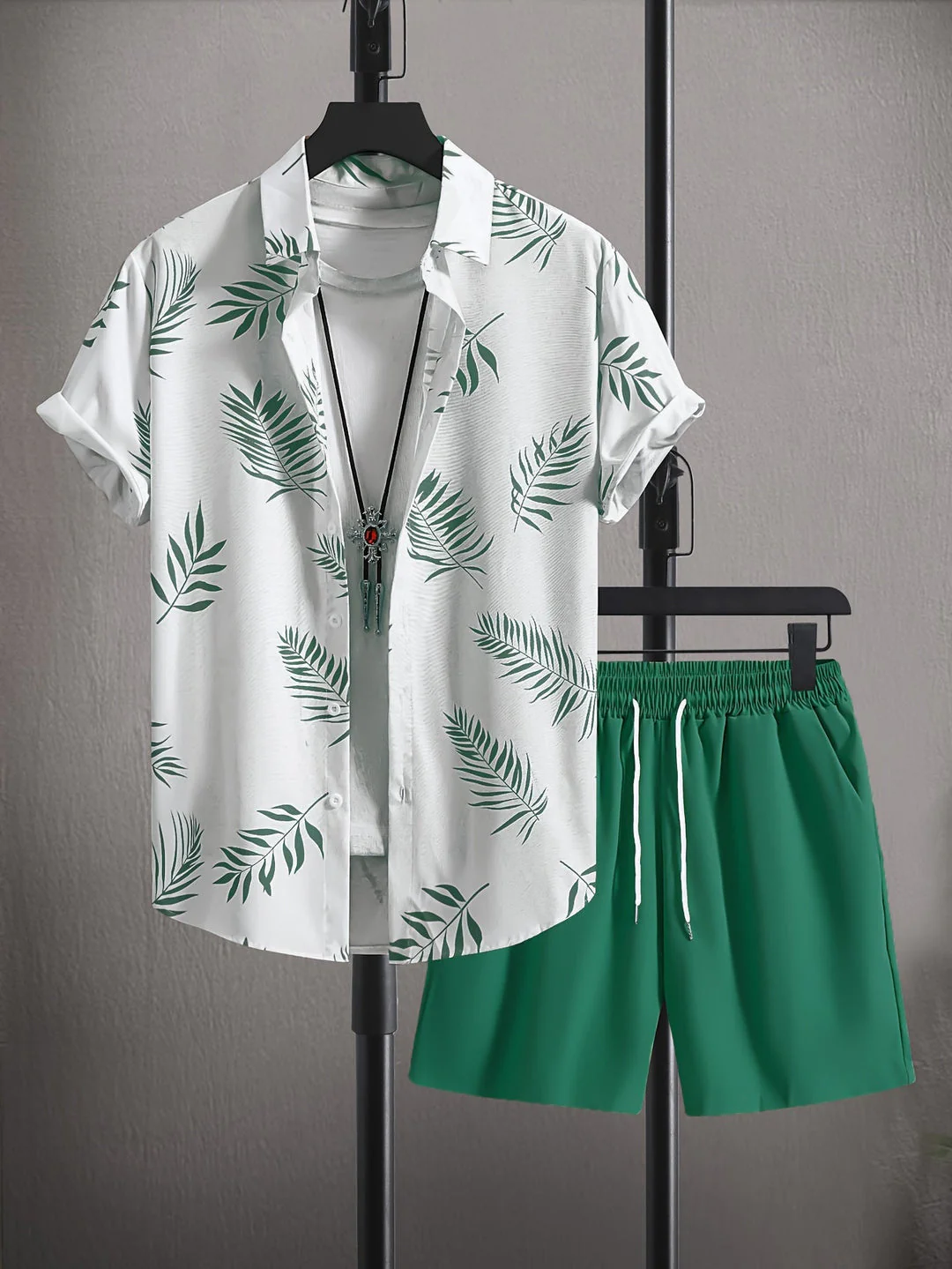 Barclay® | Tropical Beach Shirt & Shorts Set - Image 4