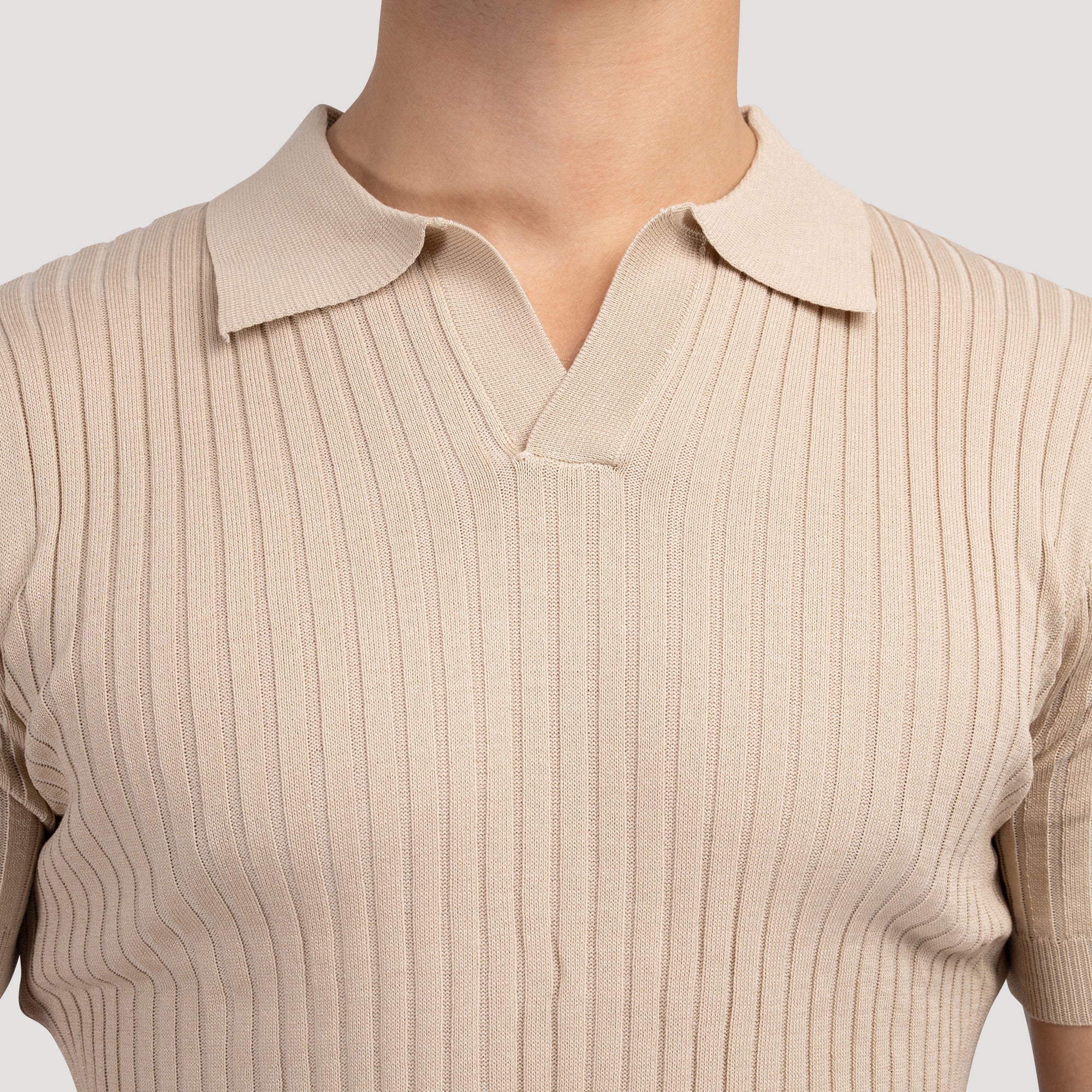 Bee® | Casual Polo - Image 13