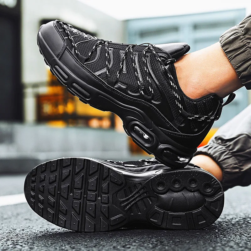 Bennie® | Sneakers - Image 30