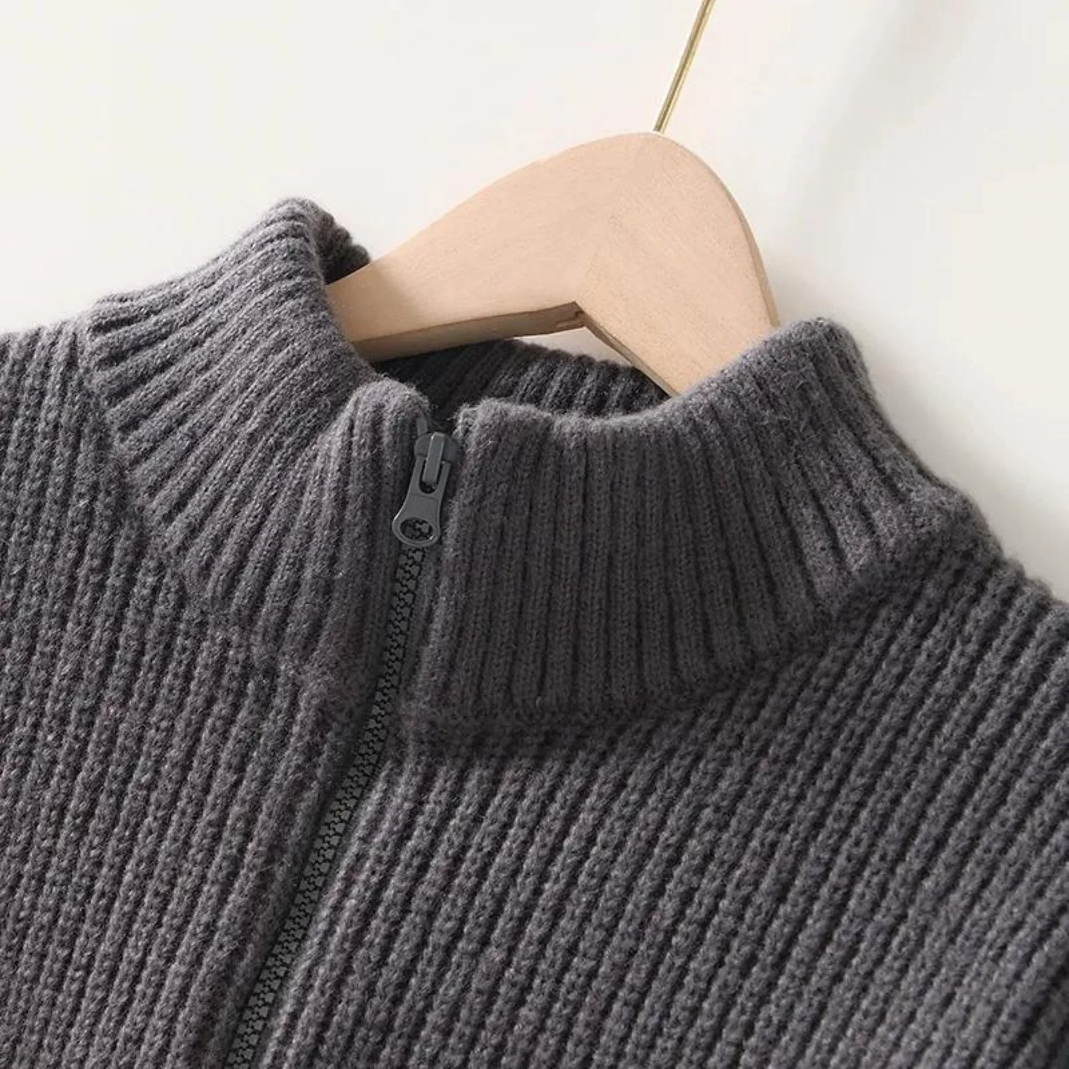 Bonifacio® | Comfortable Stylish Sweater - Image 4