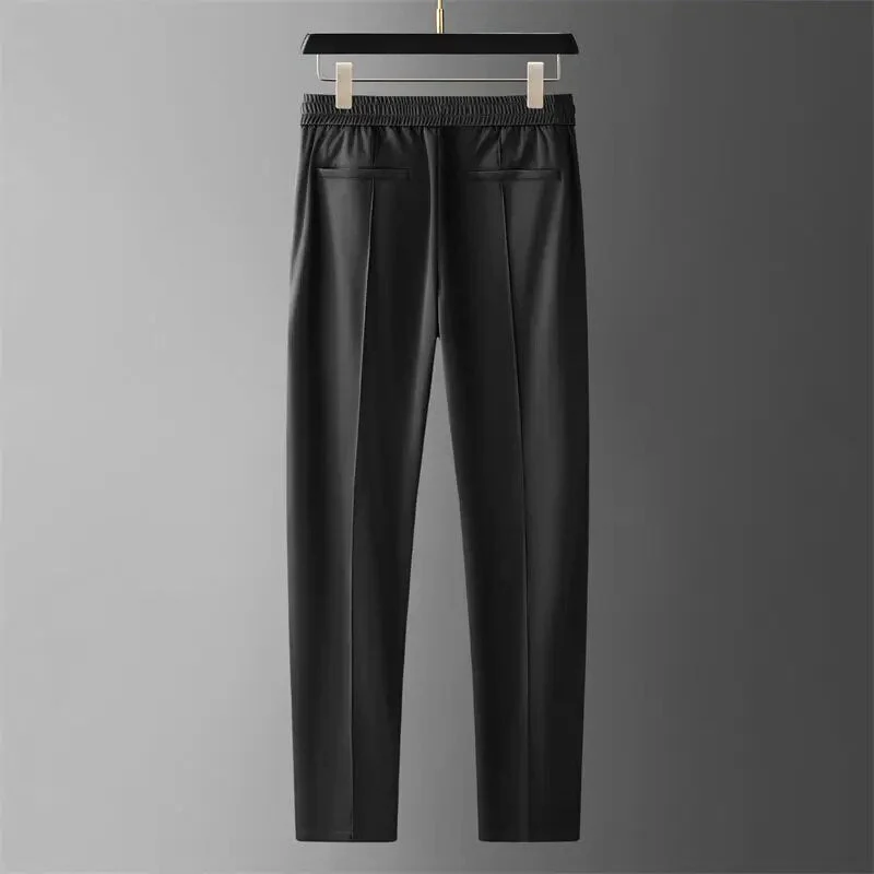 Bruno® | Convenient two-piece set - Image 13
