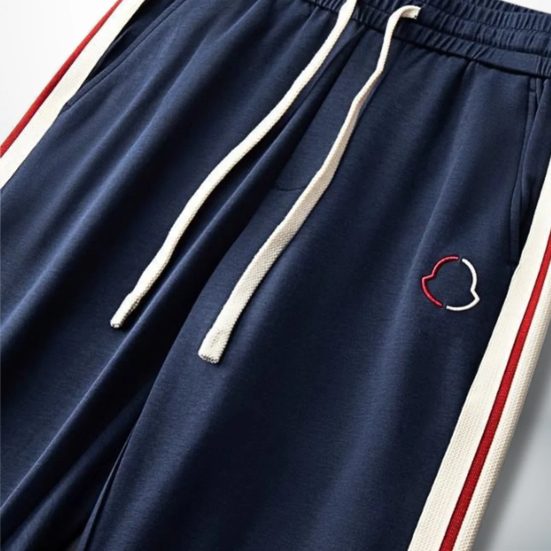 Cándido® | Comfortable and versatile tracksuit - Image 4