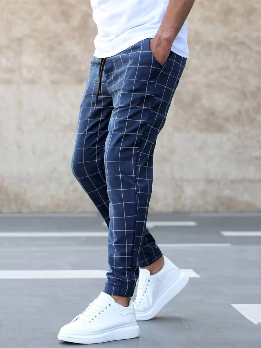 César® | Stylish And Elegant   Trousers - Image 3