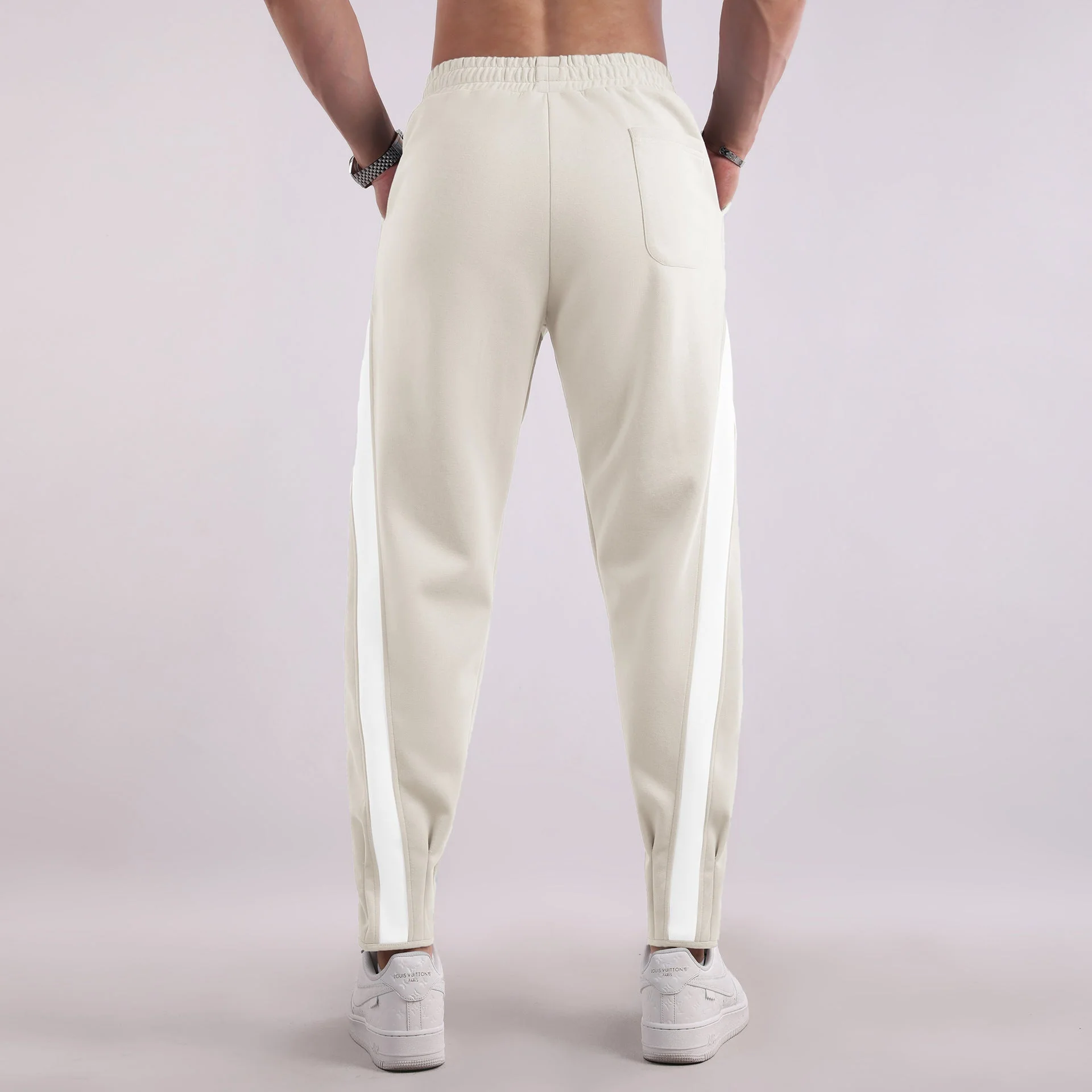 Conrado® | Premium Joggers - Image 12
