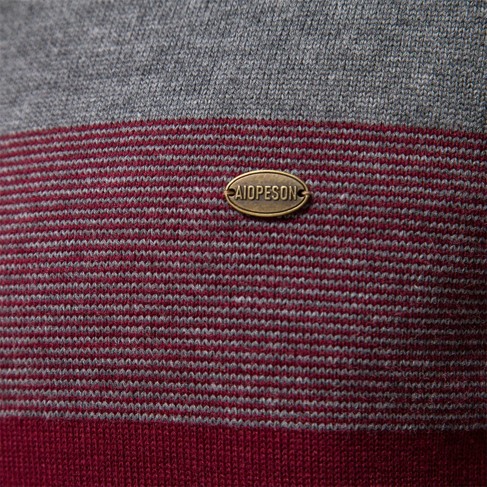 Cooper® | Warm patchwork zip-up sweater - Image 3