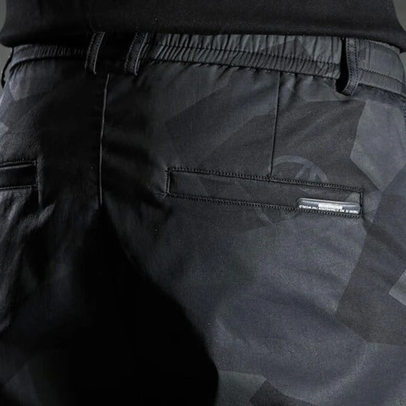 David® | Relaxed And Stylish Summer Trousers - Image 2