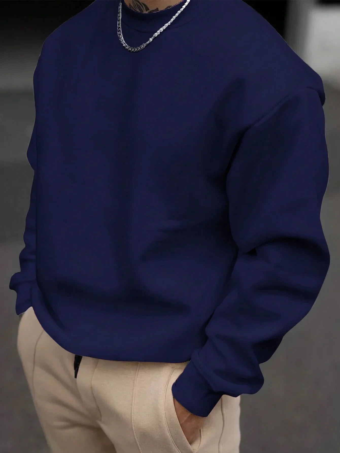 Donahue® | Casual Sweatshirt For Men With Round Neck - Image 3