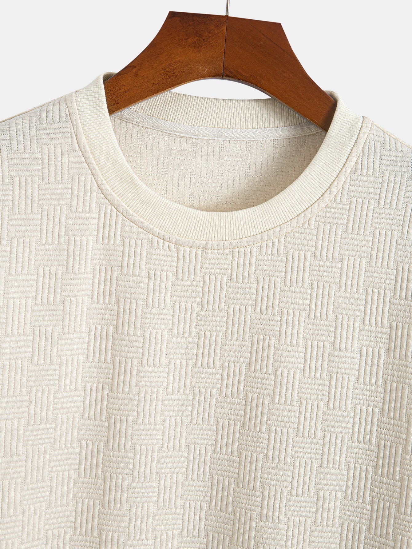 Douglas® | Stripe Jacquard Arc Hem T-Shirt - Image 7