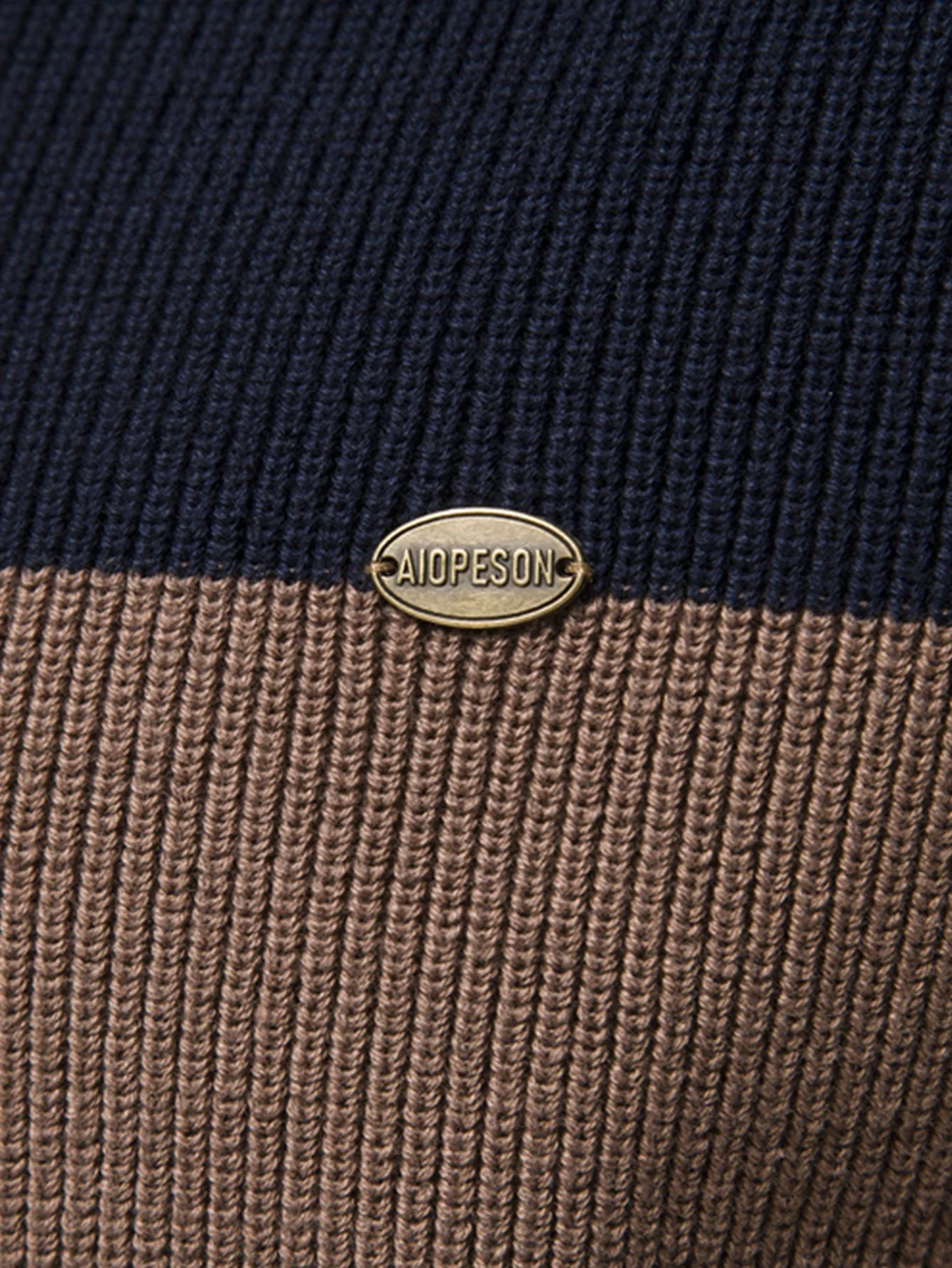 Dume® | Color Block Zipper Stand Collar Sweater - Image 6