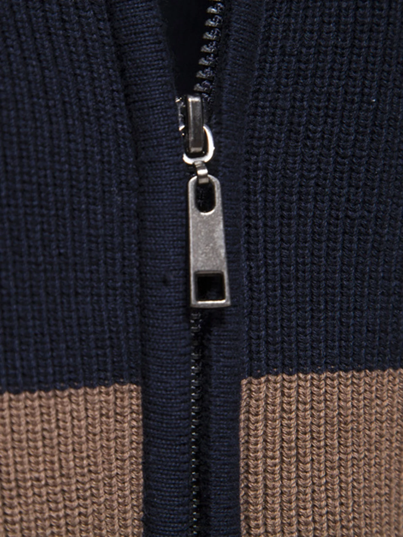 Dume® | Color Block Zipper Stand Collar Sweater - Image 7