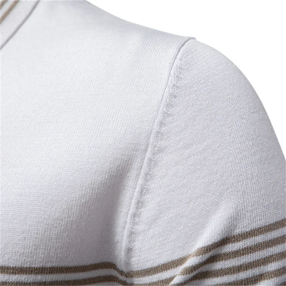 Earl® | Polo With Stripe Design - Image 6