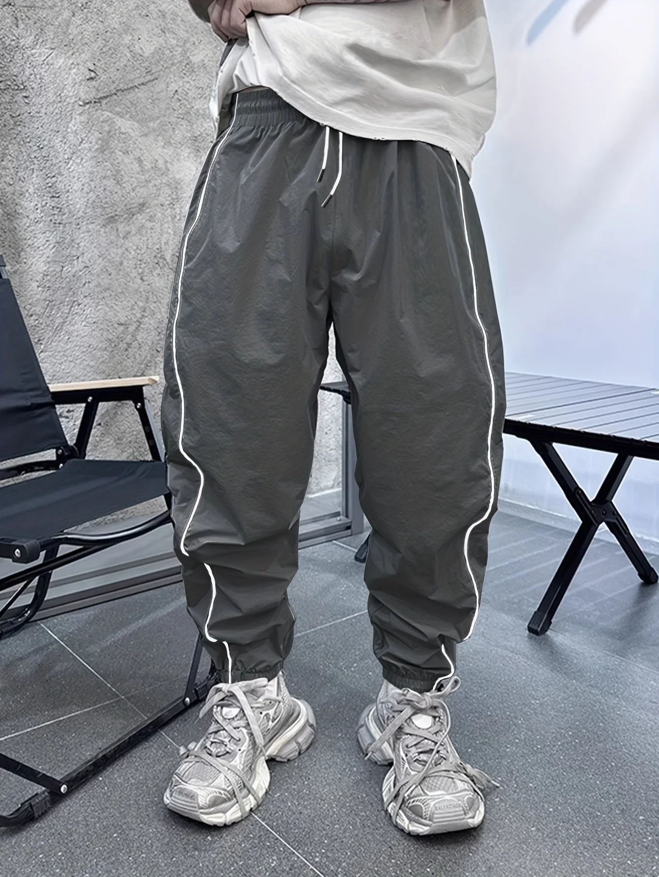 Edgar® | 90'S Retro Glide Joggers - Image 2