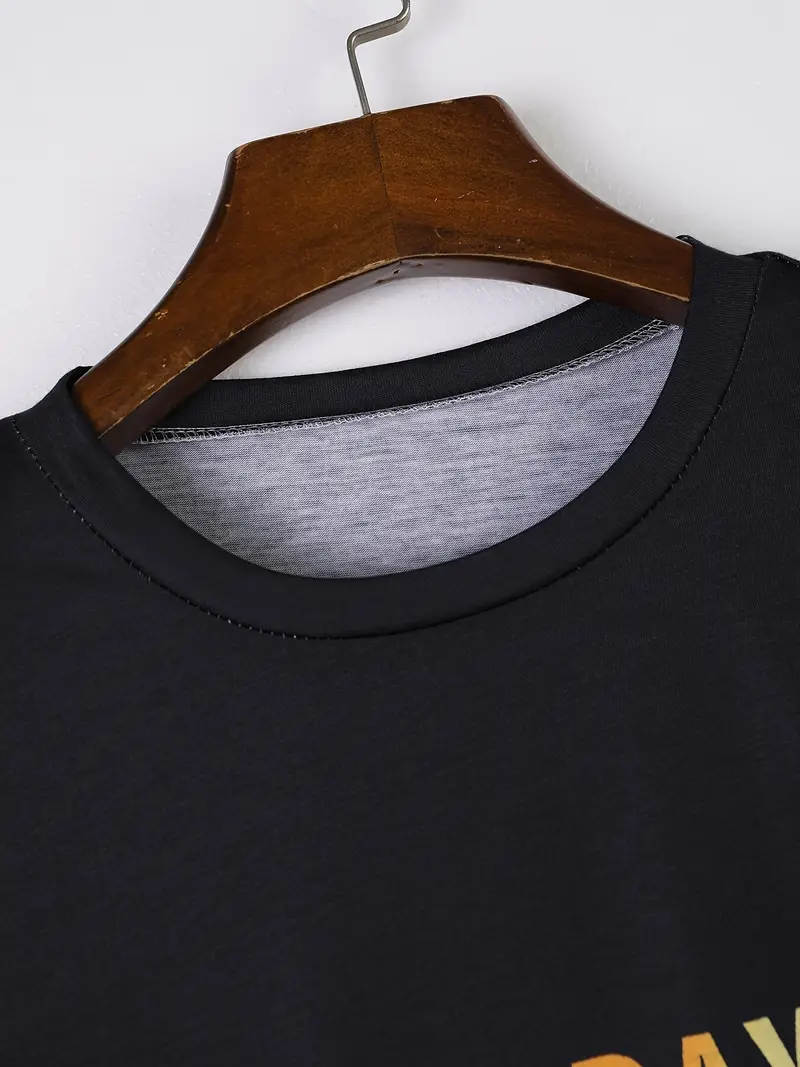 Edgar® | Comfortable T-Shirt With Gradient Graphics For Men - Image 9