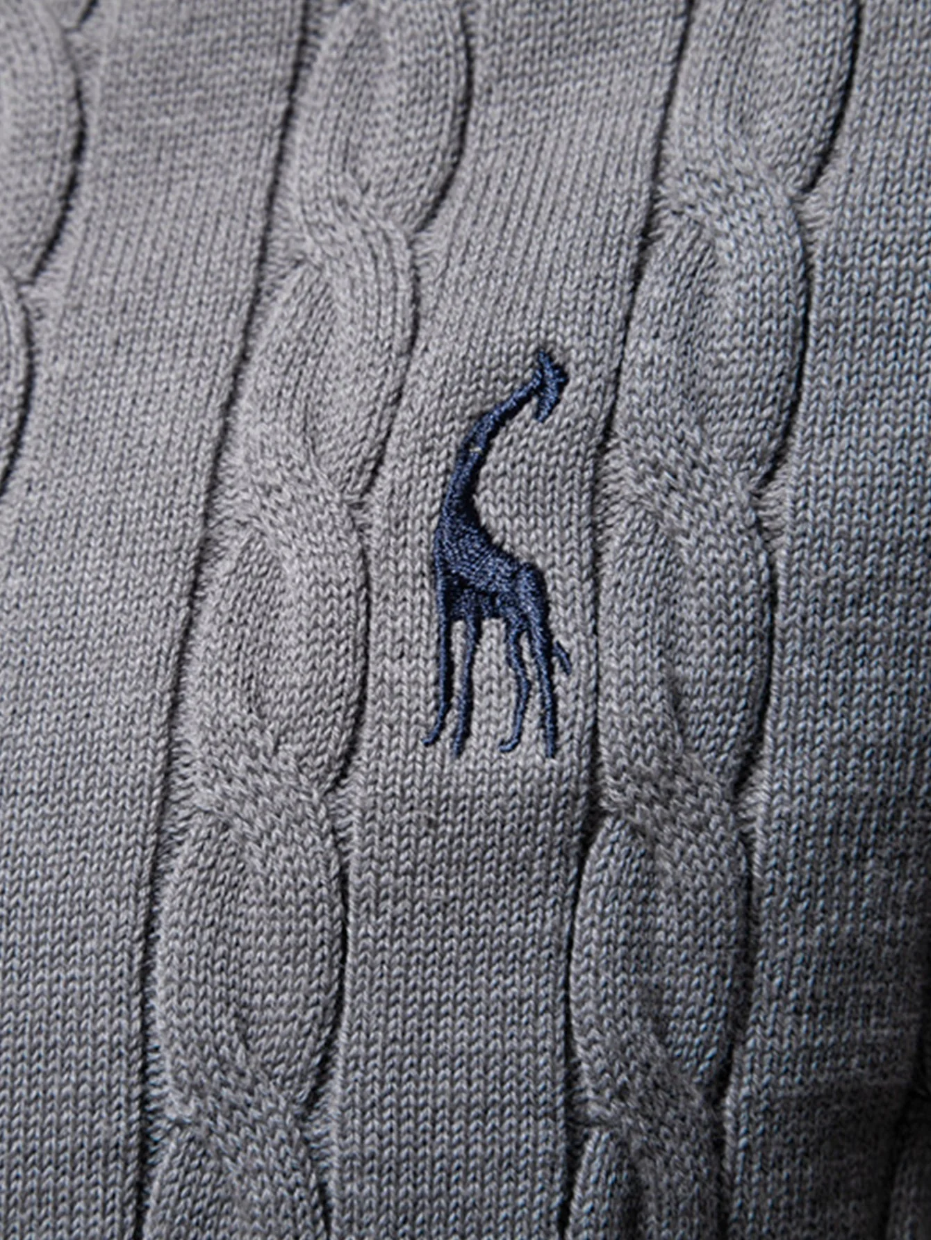 Elías® | Giraffe Embroidery Twist Jacquard Sweater - Image 14