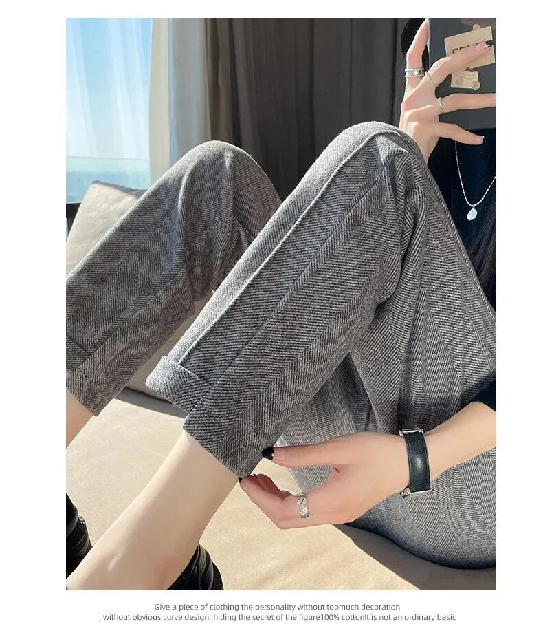 Emilio® | Chic And Versatile Summer Trousers - Image 7