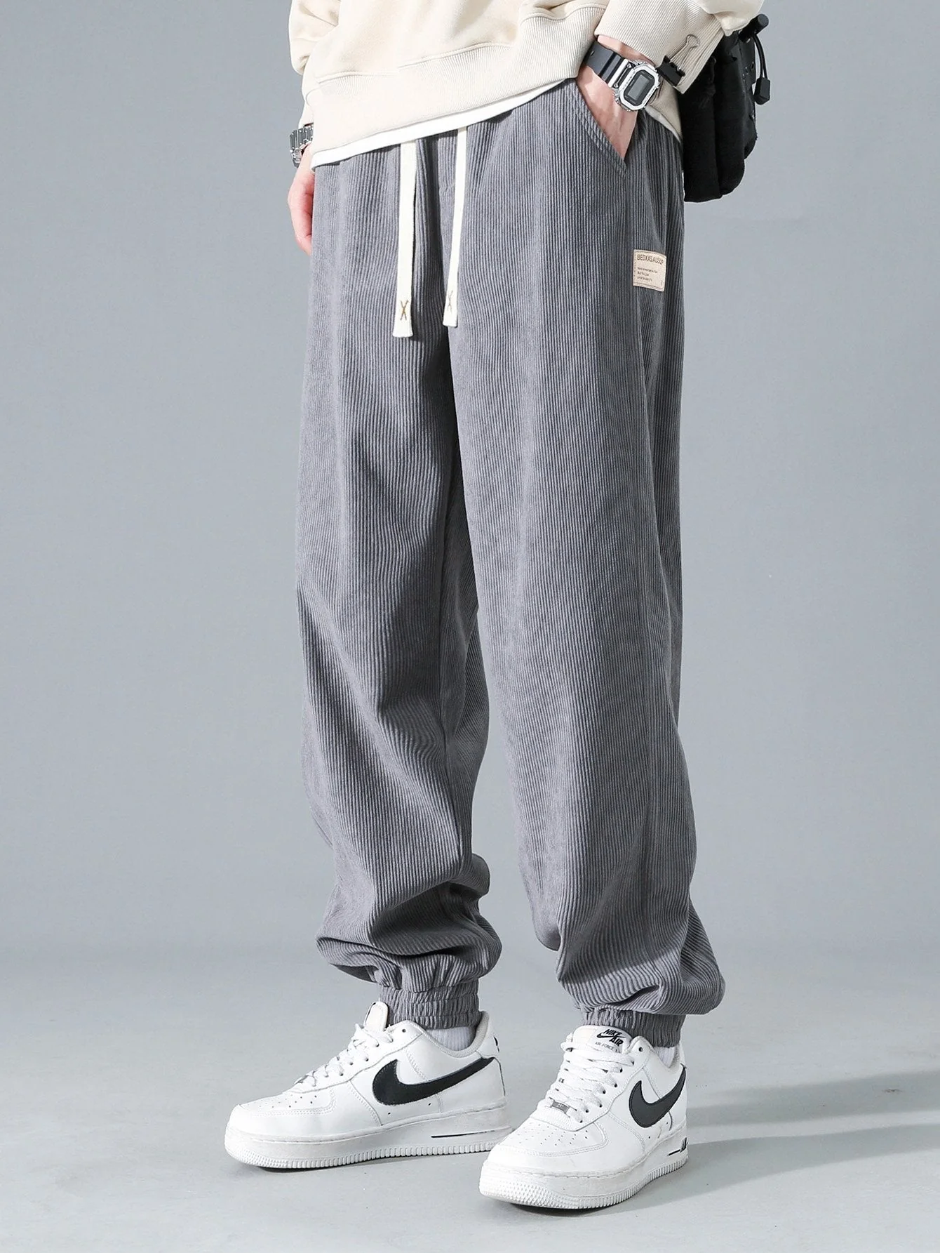 Esau® | Drawstring Corduroy Jogging Pants - Image 4