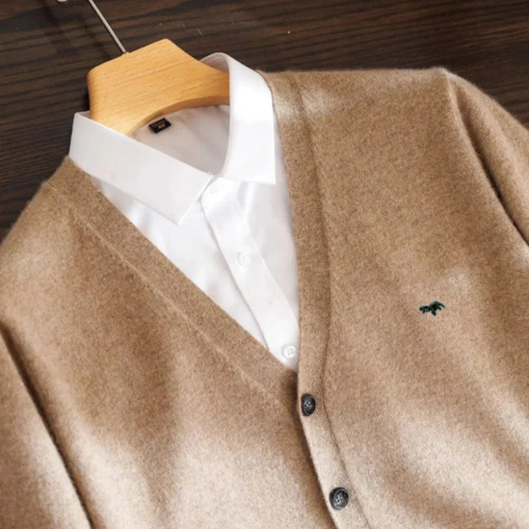 Fallon | Daniel Classic Wool Cardigan - Image 2