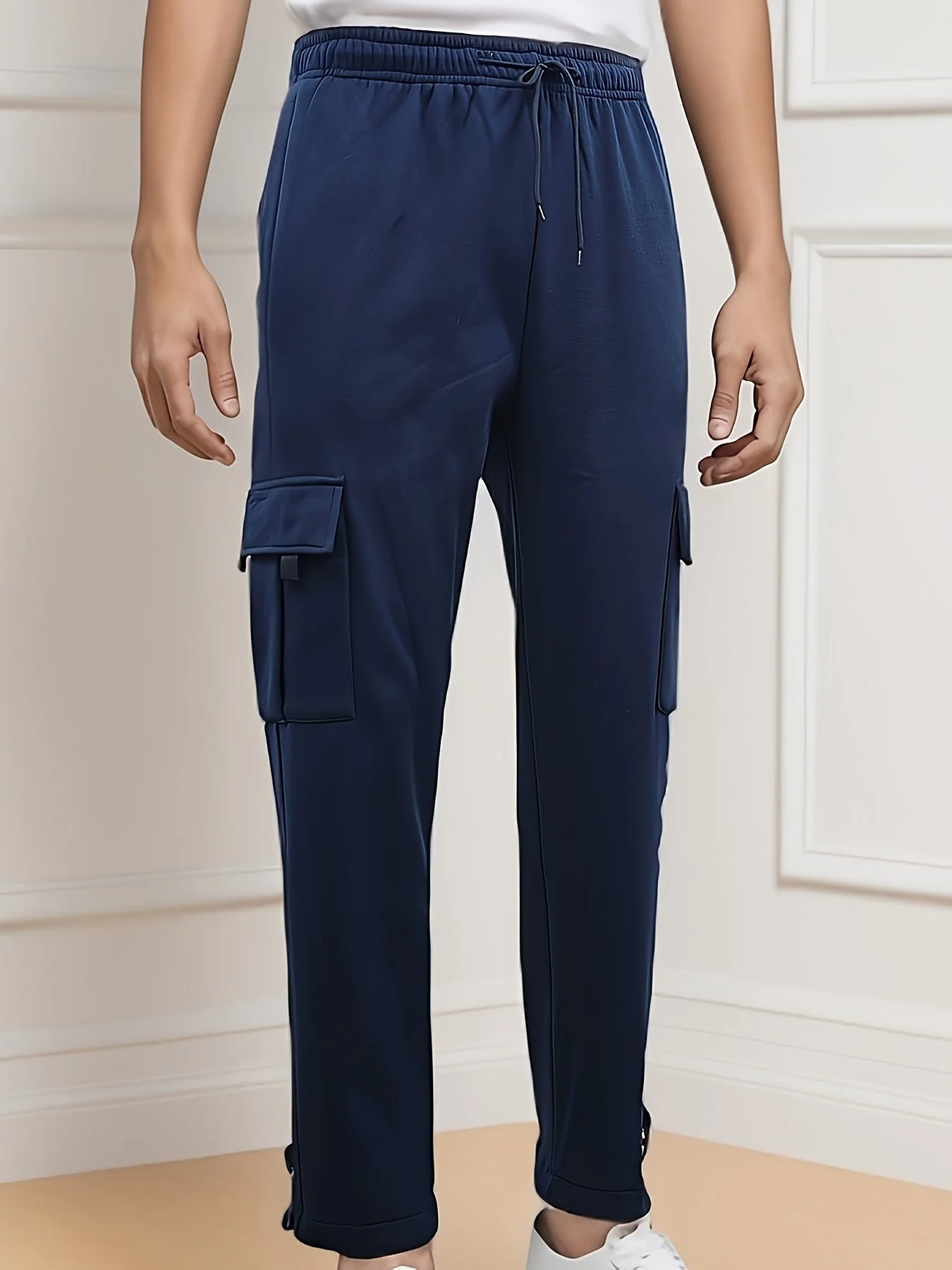 Finlay® | The Cargo Turned Into Sweatpants