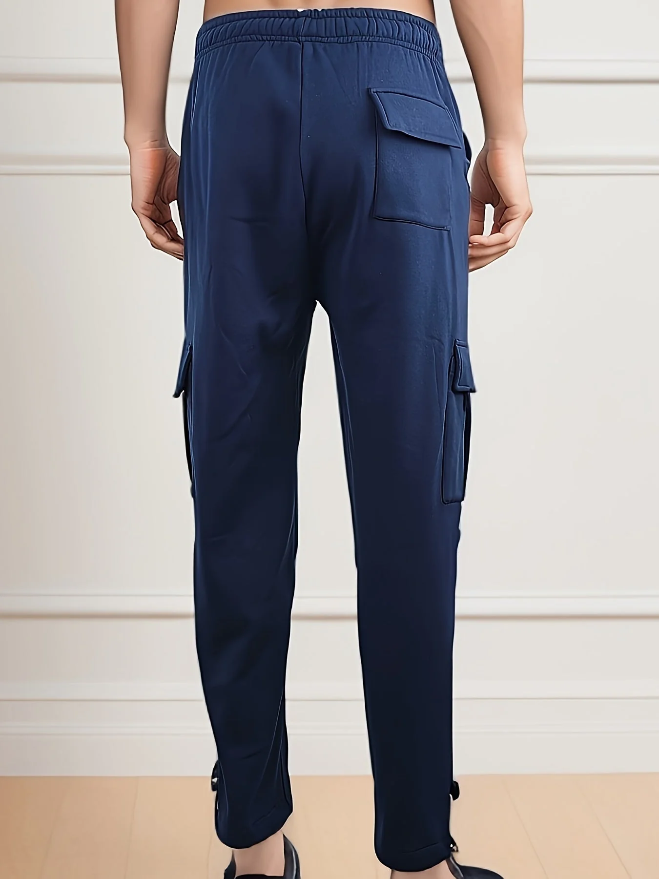 Finlay® | The Cargo Turned Into Sweatpants - Image 5