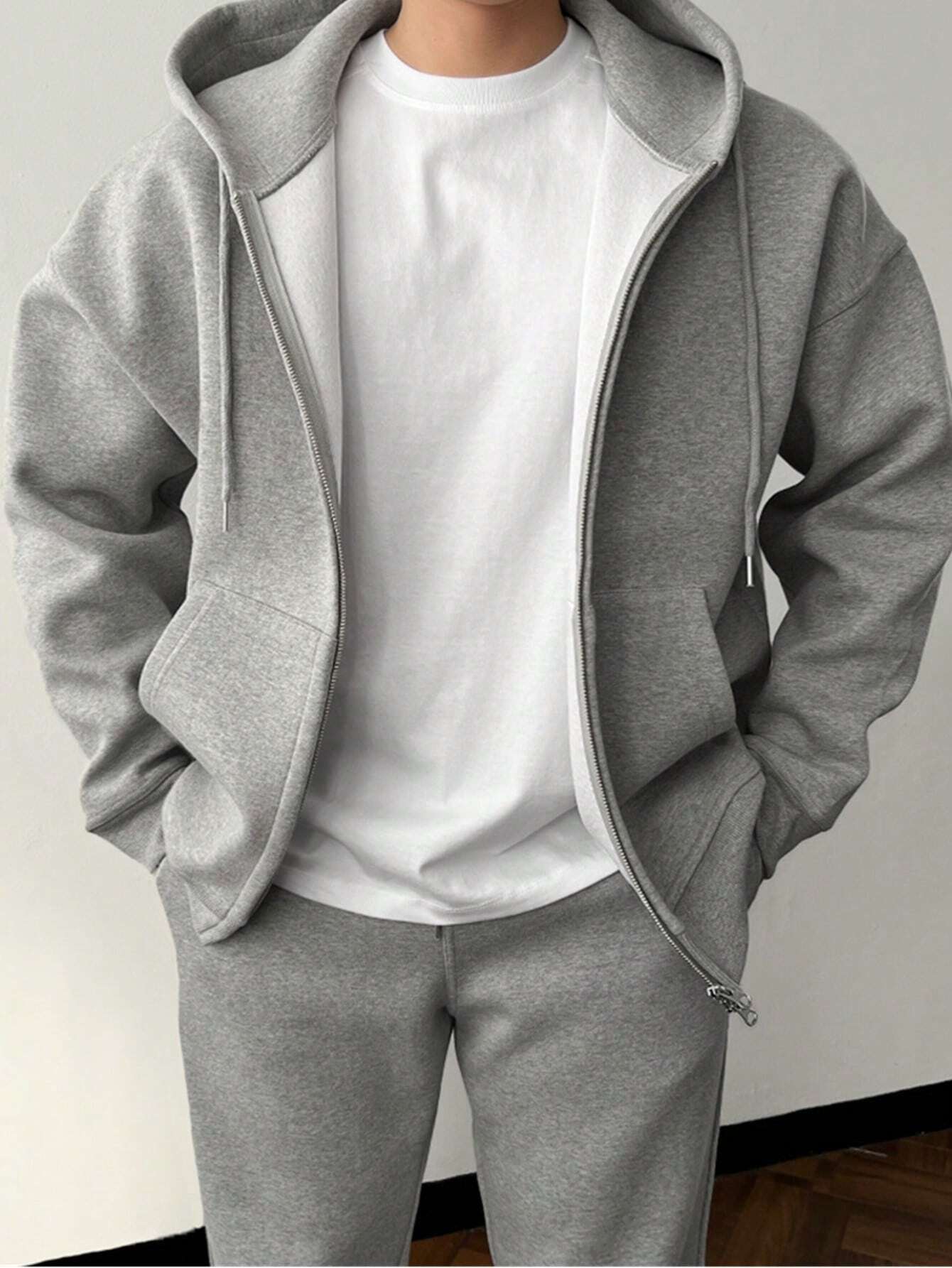 Finnian® | Plain Hoodie And Pants Set For Men - Image 8