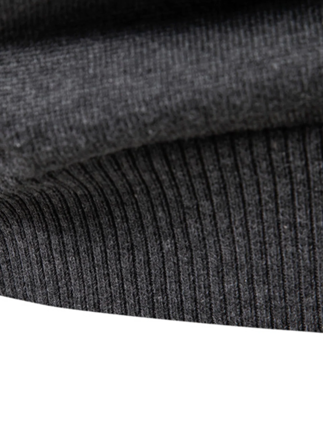 Giuliano® | Long Sleeve V-Neck Sweater - Image 3