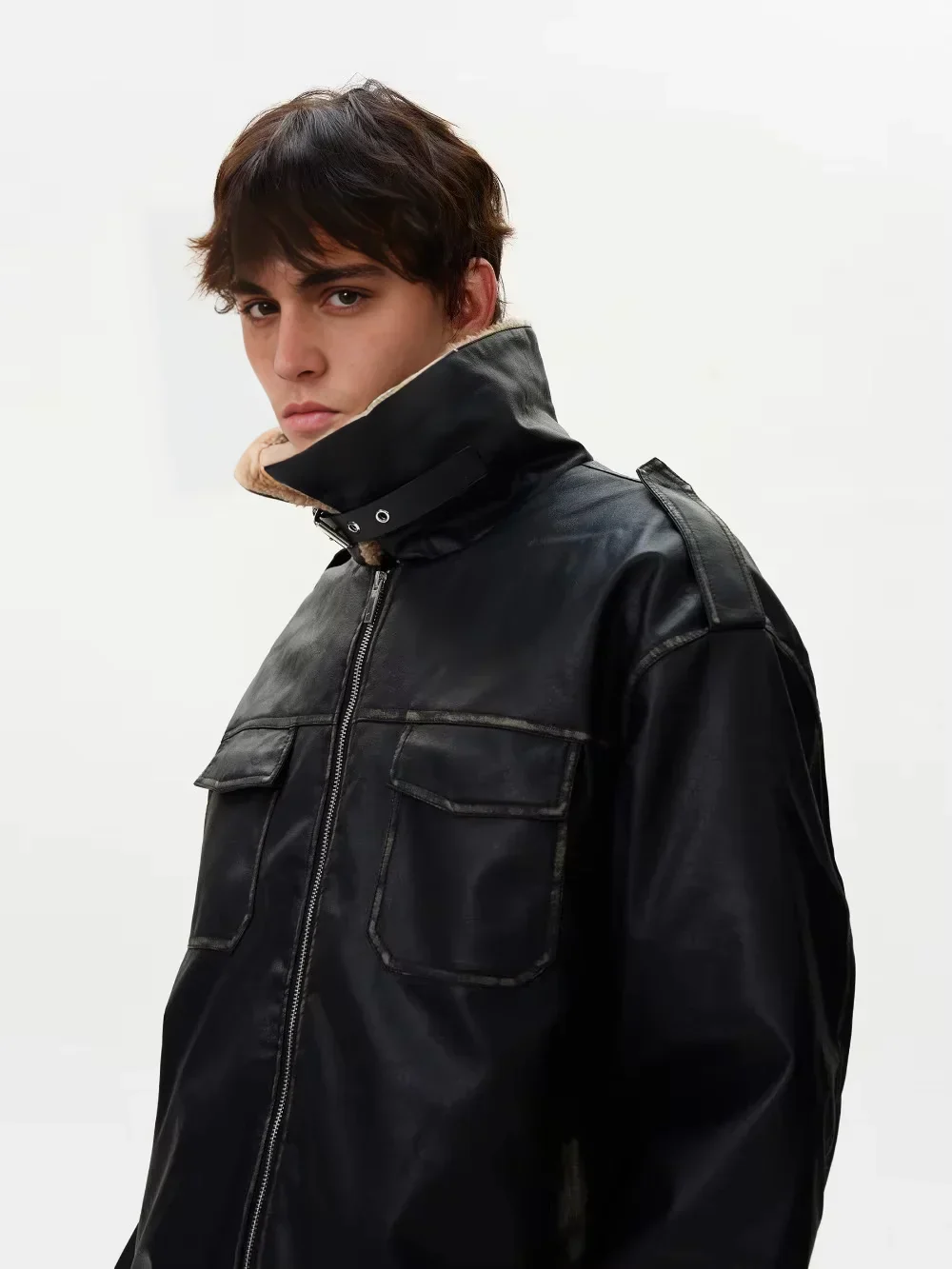Graham® | Tung Sung Distressed Pu-Leren Jas - Image 2