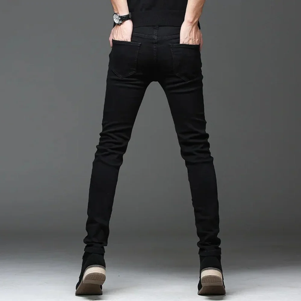 Granger | Hunter Black Straight Leg Jeans - Image 4
