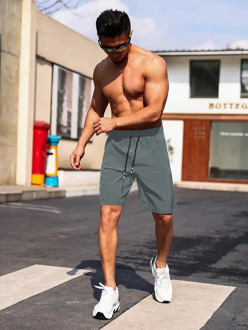 Hale® | Breathable Shorts With Zipper Pockets - Image 3