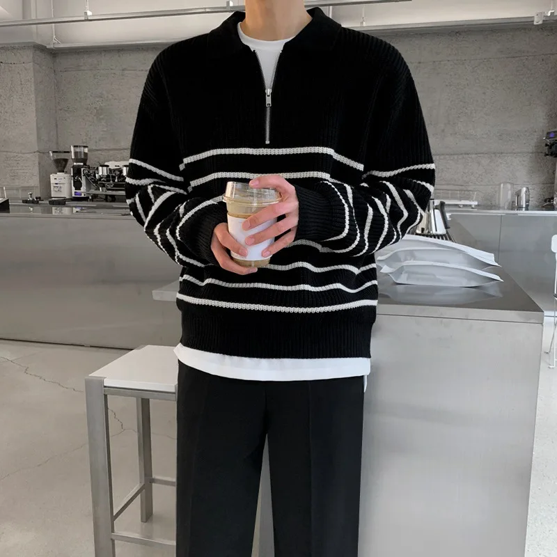 Herbert® | Modern Striped Knitted Sweater For Men: Stylish And Comfortable - Image 2
