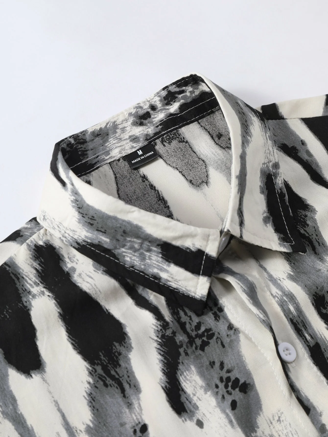 Honorio® | Brushstroke Print Button Up Shirt - Image 3