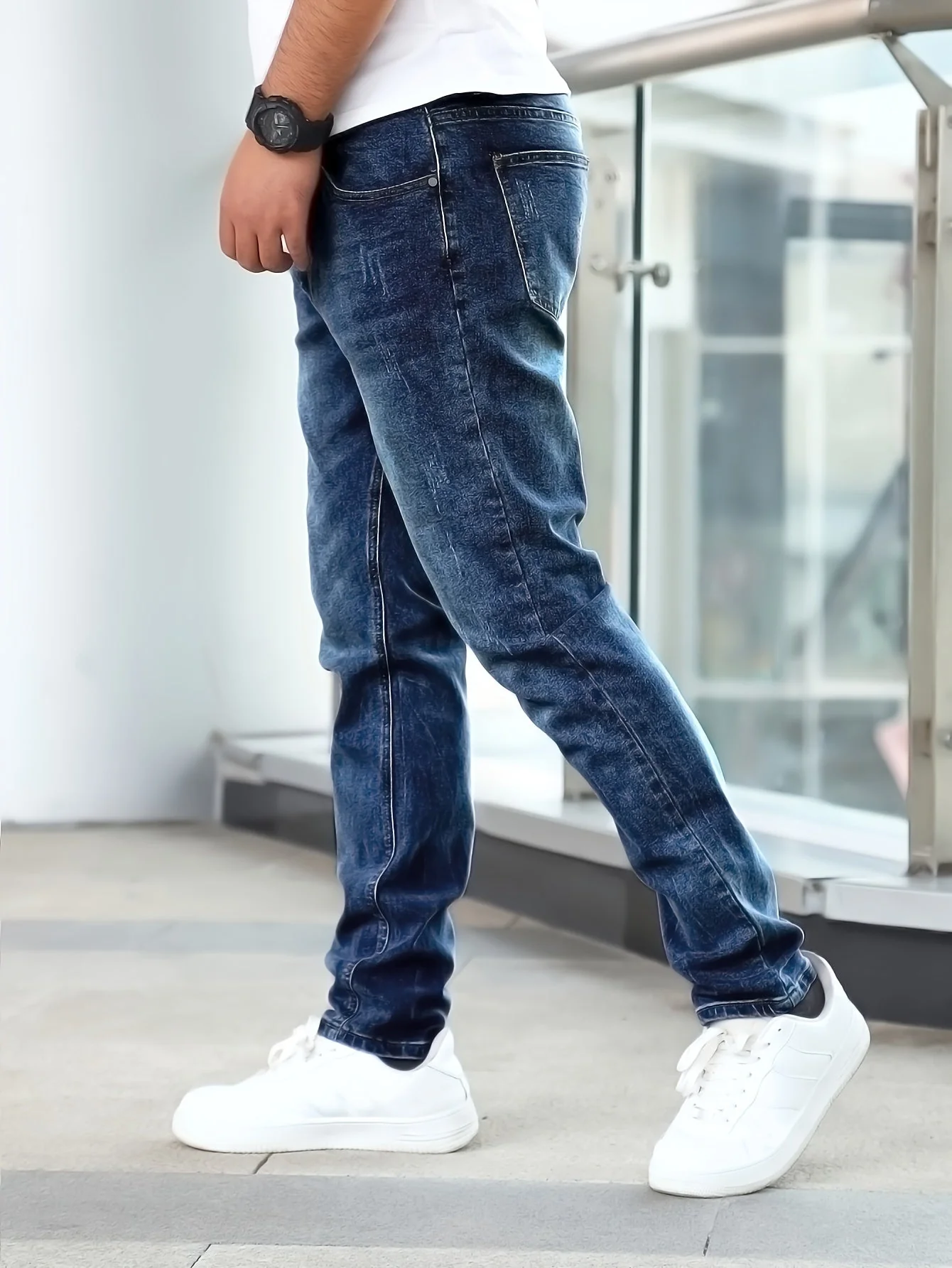 Hugh® | Straight Leg Stretch Jeans - Image 11